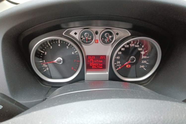 Used Ford Focus 2013 Hatchback Classic 1.8L Manual Base Model Instrument Cluster
