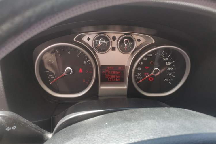Used Ford Focus 2013 Hatchback Classic 1.8L Automatic Base Model Instrument Cluster