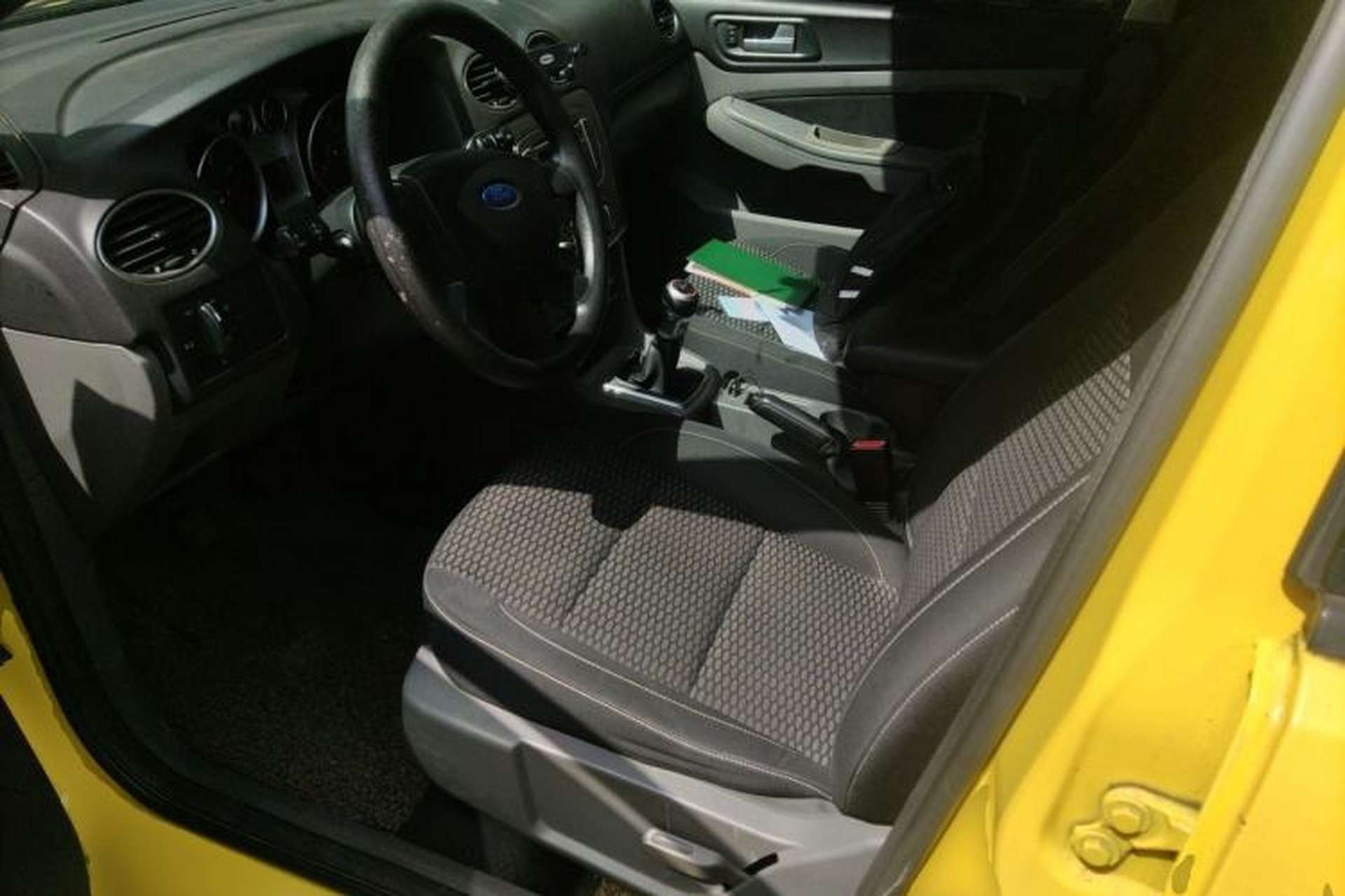 Used Ford Focus 2013 Hatchback Classic 1.8L Manual Base Model Left Front Seat