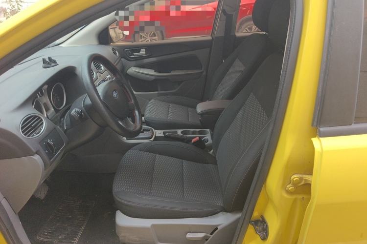 Used Ford Focus 2013 Hatchback Classic 1.8L Automatic Base Model Left Front Seat