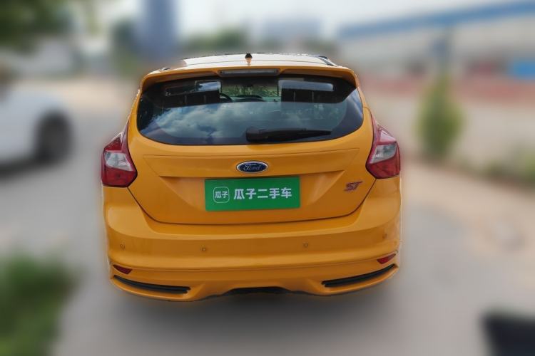 Used Ford Focus 2013 2.0T ST Orange Edition Rear