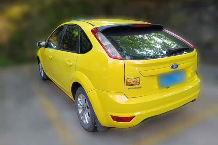 Used Ford Focus 2013 Hatchback Classic 1.8L Automatic Base Model Rear Left 45 Deg