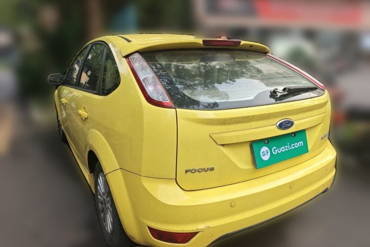 Used Ford Focus 2013 Hatchback Classic 1.8L Automatic Fashion Edition Rear Left 45 Deg