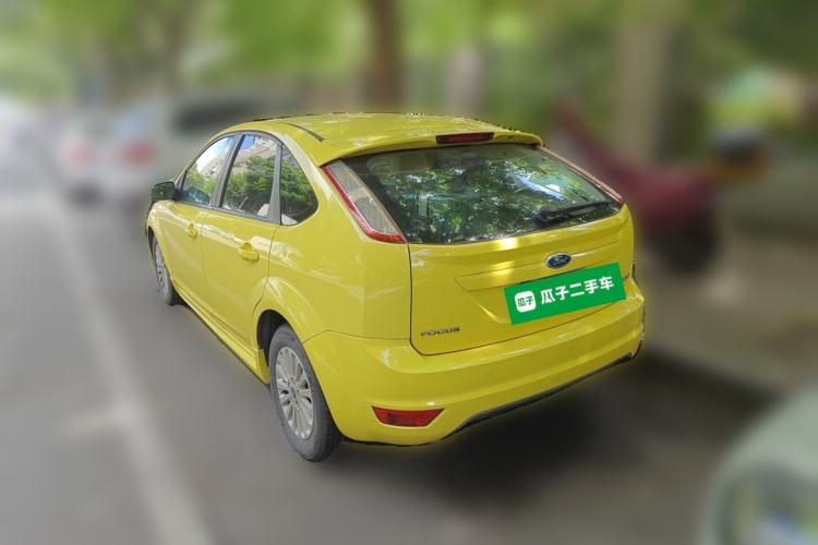 Used Ford Focus 2013 Hatchback Classic 1.8L Automatic Fashion Edition Rear Left 45 Deg