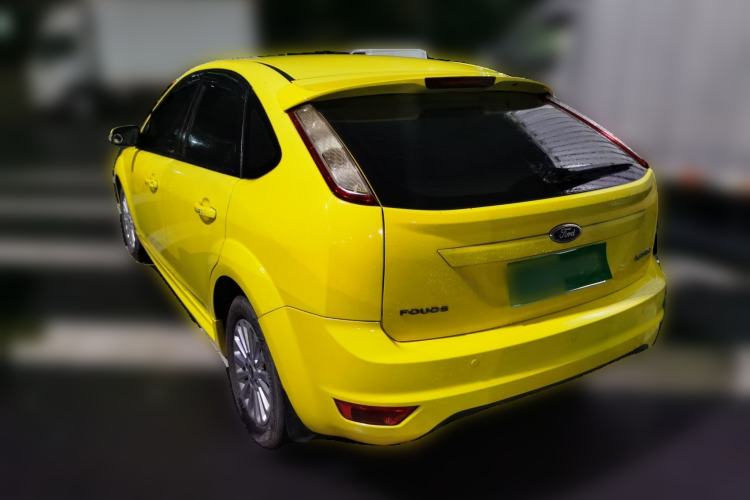 Used Ford Focus 2013 Hatchback Classic 1.8L Manual Fashion Edition Rear Left 45 Deg