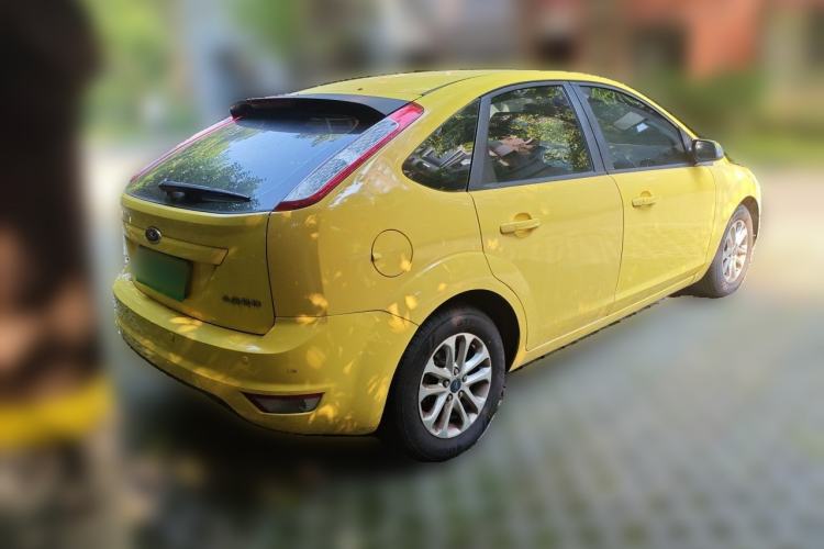 Used Ford Focus 2013 Hatchback Classic 1.8L Automatic Base Model Rear Right 45 Deg