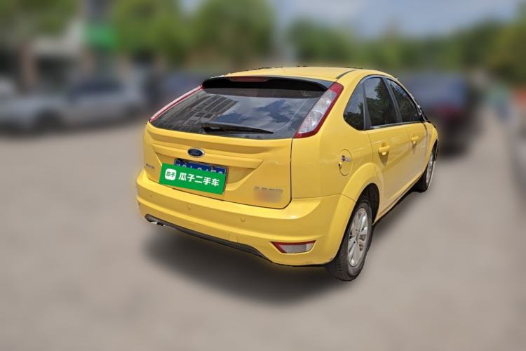 Used Ford Focus 2013 Hatchback Classic 1.8L Automatic Millionth Anniversary Edition Rear Right 45 Deg