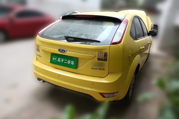 Used Ford Focus 2013 Hatchback Classic 1.8L Manual Base Model Rear Right 45 Deg