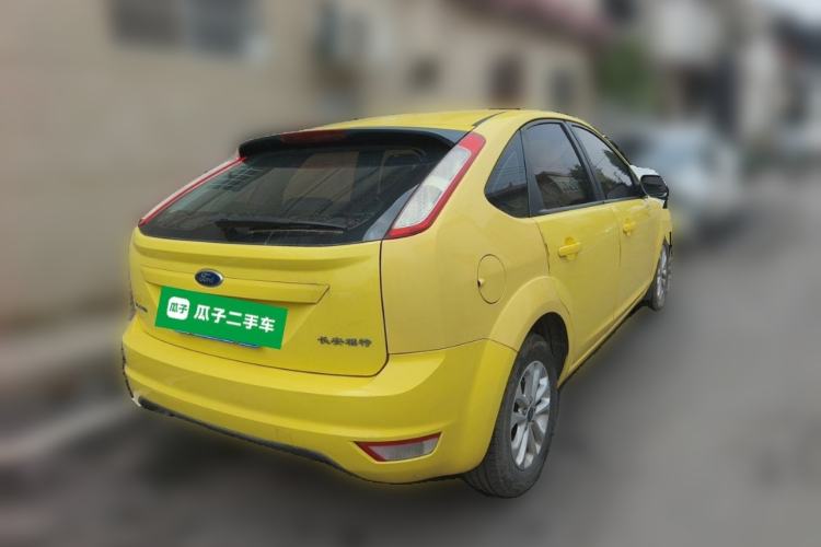 Used Ford Focus 2013 Hatchback Classic 1.8L Automatic Base Model Rear Right 45 Deg