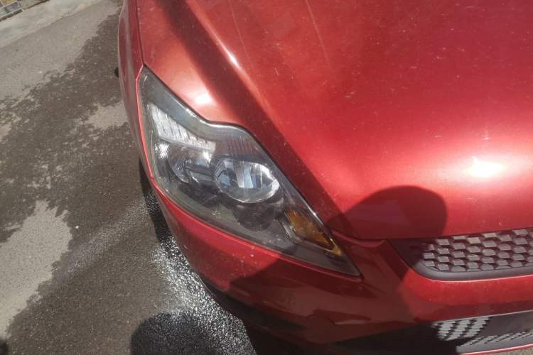 Used Ford Focus 2013 Hatchback Classic 1.8L Automatic Base Model Right Front Headlight