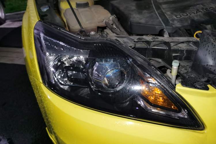 Used Ford Focus 2013 Hatchback Classic 1.8L Manual Fashion Edition Right Front Headlight
