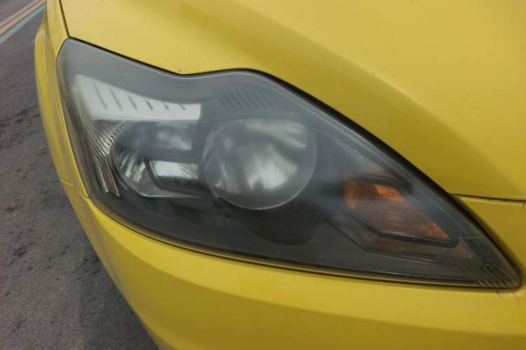 Used Ford Focus 2013 Hatchback Classic 1.8L Automatic Base Model Right Front Headlight