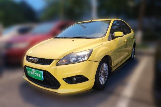 Used Ford Focus 2013 Hatchback Classic 1.8L Manual Fashion Edition