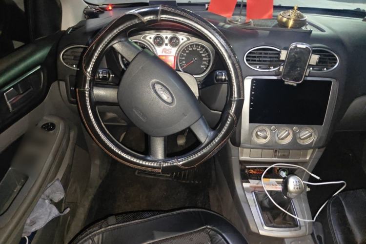 Used Ford Focus 2013 Hatchback Classic 1.8L Manual Base Model Steering Wheel