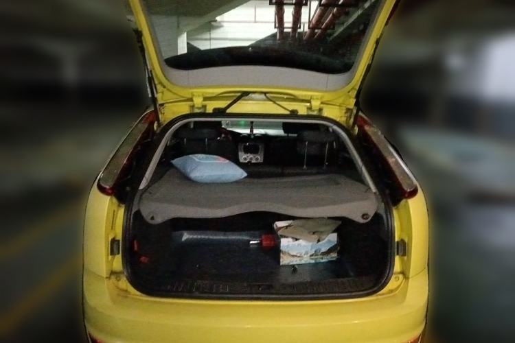 Used Ford Focus 2013 Hatchback Classic 1.8L Automatic Base Model Trunk