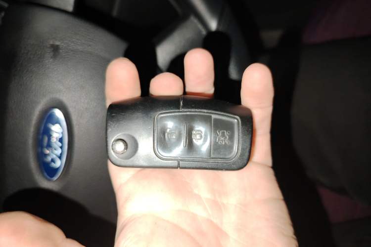 Used Ford Focus 2013 Hatchback Classic 1.8L Automatic Fashion Edition Vehicle Key