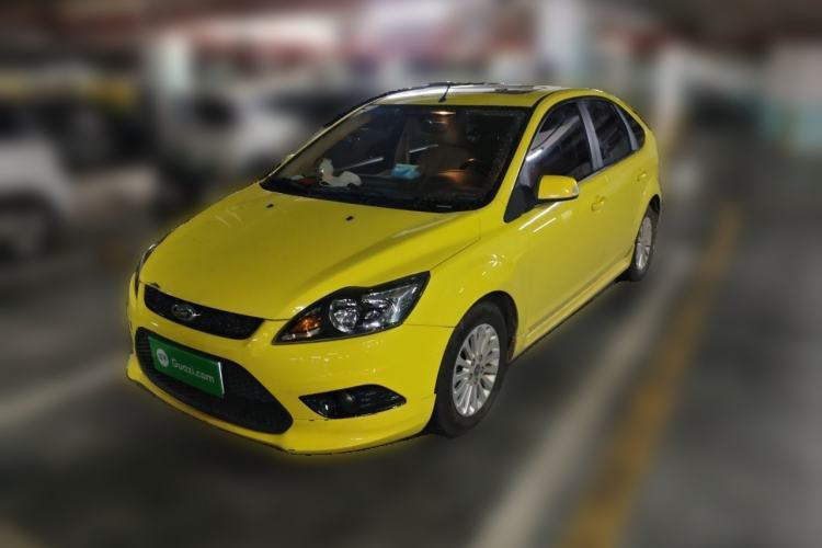 Used Ford Focus 2013 Hatchback Classic 1.8L Automatic Fashion Edition Guazi used car, China used car export, Used car for sale, Used cars, Cheapest cars for sale