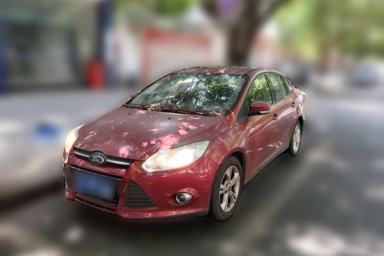 Used Ford Focus 2014 Hatchback Classic 1.8L Manual in Cool White Collector's Edition