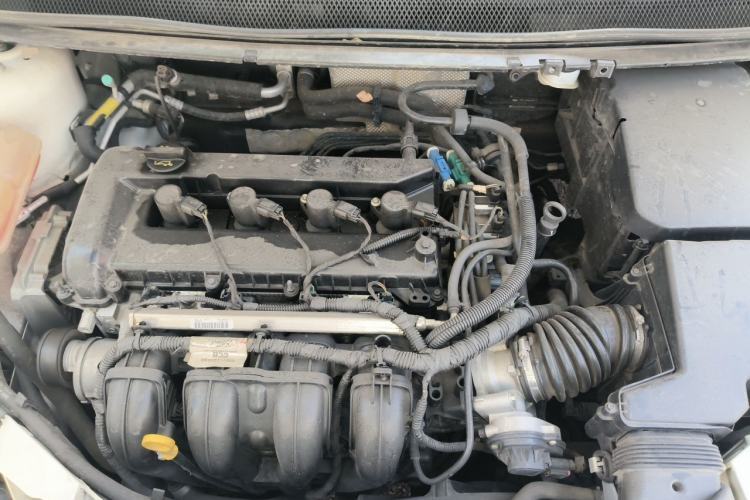 Used Ford Focus 2014 Hatchback Classic 1.8L Automatic Cool White Collector's Edition Engine Bay