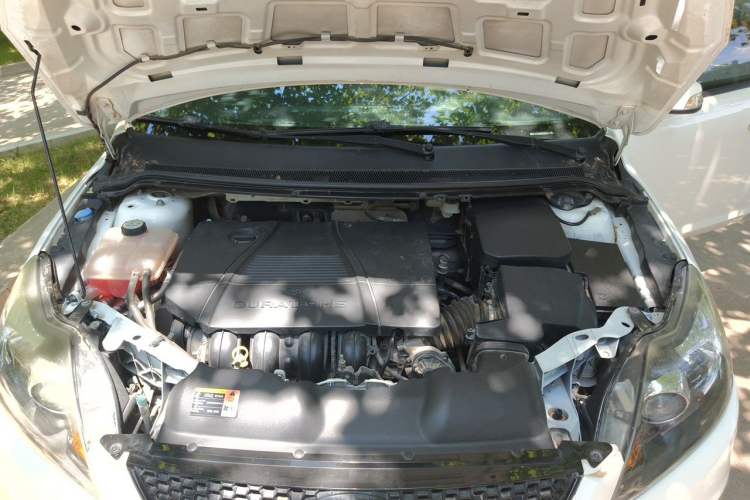 Used Ford Focus 2014 Hatchback Classic 1.8L Automatic Cool White Collector's Edition Engine Bay