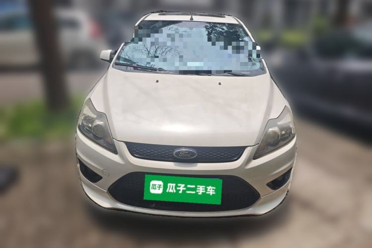 Used Ford Focus 2014 Hatchback Classic 1.8L Automatic Cool White Collector's Edition Front