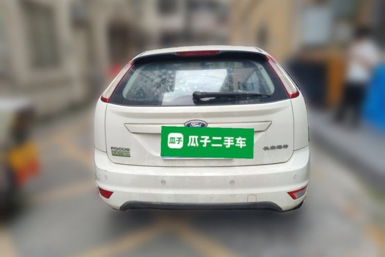 Used Ford Focus 2014 Hatchback Classic 1.8L Automatic Cool White Collector's Edition Rear