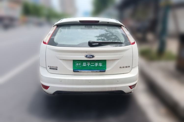 Used Ford Focus 2014 Hatchback Classic 1.8L Automatic Cool White Collector's Edition Rear