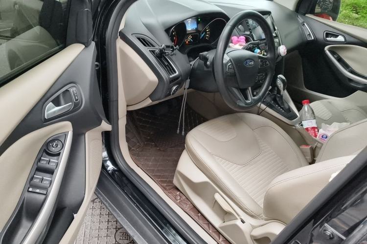 Used Ford Focus 2015 Hatchback EcoBoost 180 Automatic Elite Model Driver Seat