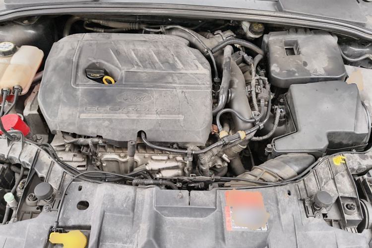 Used Ford Focus 2015 Hatchback EcoBoost 180 Automatic Elite Model Engine Bay