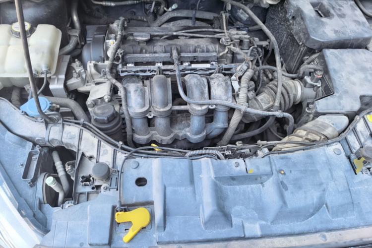 Used Ford Focus 2015 Sedan 1.6L Automatic Comfort Model Engine Bay
