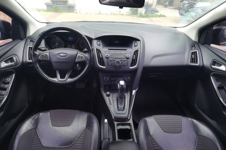 Used Ford Focus 2015 Sedan 1.6L Automatic Trend Model Interior 3