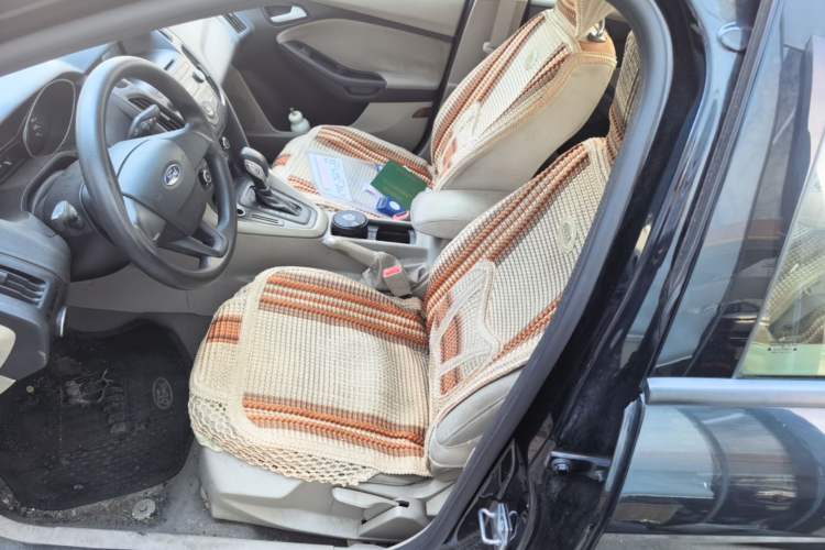 Used Ford Focus 2015 Sedan 1.6L Automatic Comfort Model Left Front Seat