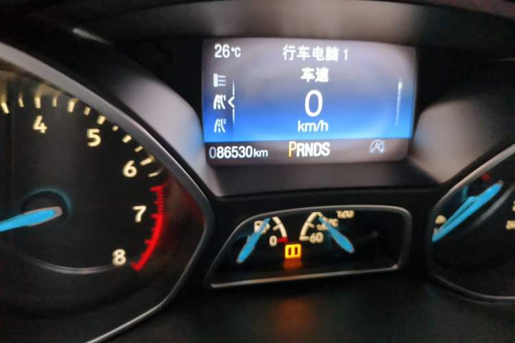 Used Ford Focus 2015 Hatchback EcoBoost 180 Automatic Elite Model Odometer Close Up