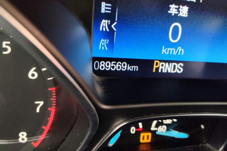 Used Ford Focus 2015 Sedan EcoBoost 180 Automatic Elite Model Odometer Close Up