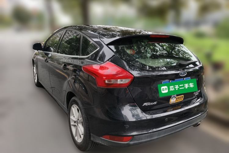 Used Ford Focus 2015 Hatchback EcoBoost 180 Automatic Elite Model Rear Left 45 Deg