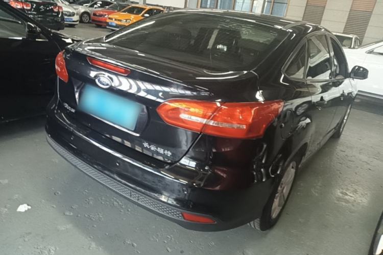 Used Ford Focus 2015 Sedan 1.6L Automatic Comfort Model Rear Right 45 Deg
