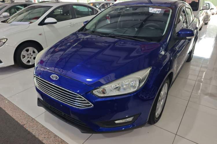 Used Ford Focus 2015 Sedan 1.6L Automatic Comfort Model Guazi used car, China used car export, Used car for sale, Used  cars, Cheapest cars for sale