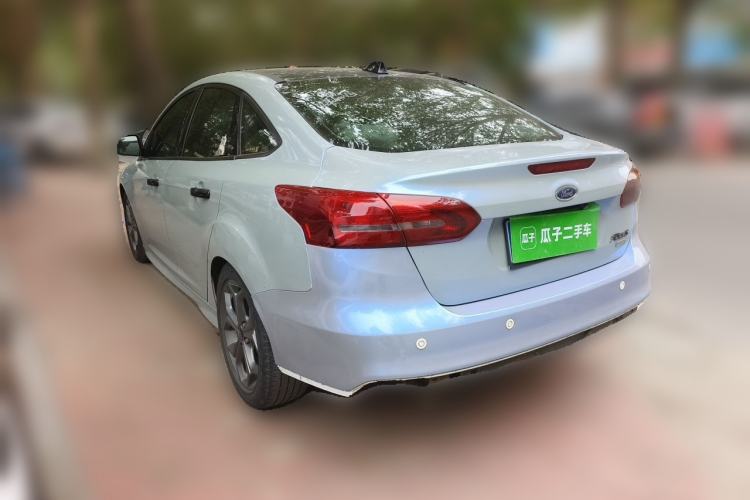 Used Ford Focus 2015 Sedan EcoBoost 125 Automatic Supreme Style Edition Rear Left 45 Deg
