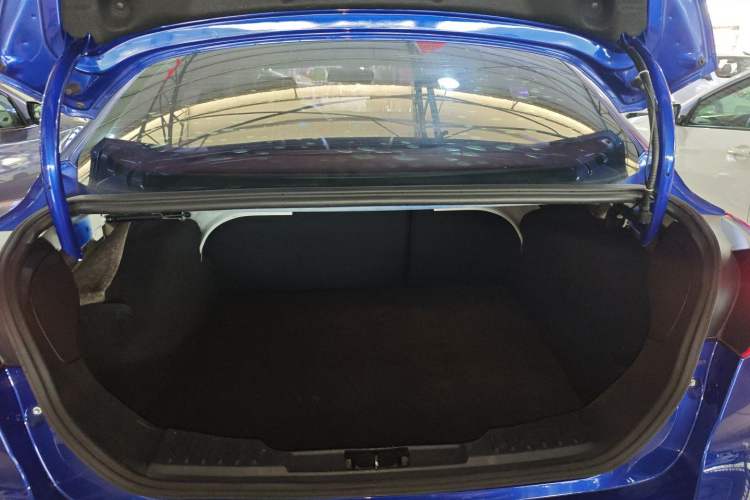 Used Ford Focus 2015 Sedan 1.6L Automatic Comfort Model Trunk