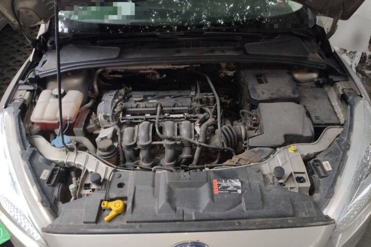 Used Ford Focus 2015 Hatchback 1.6L Automatic Comfort Model Engine Bay