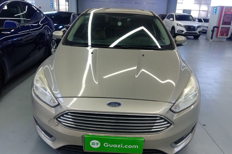 Used Ford Focus 2015 Sedan EcoBoost 125 Automatic Supreme Style Edition Exterior 1