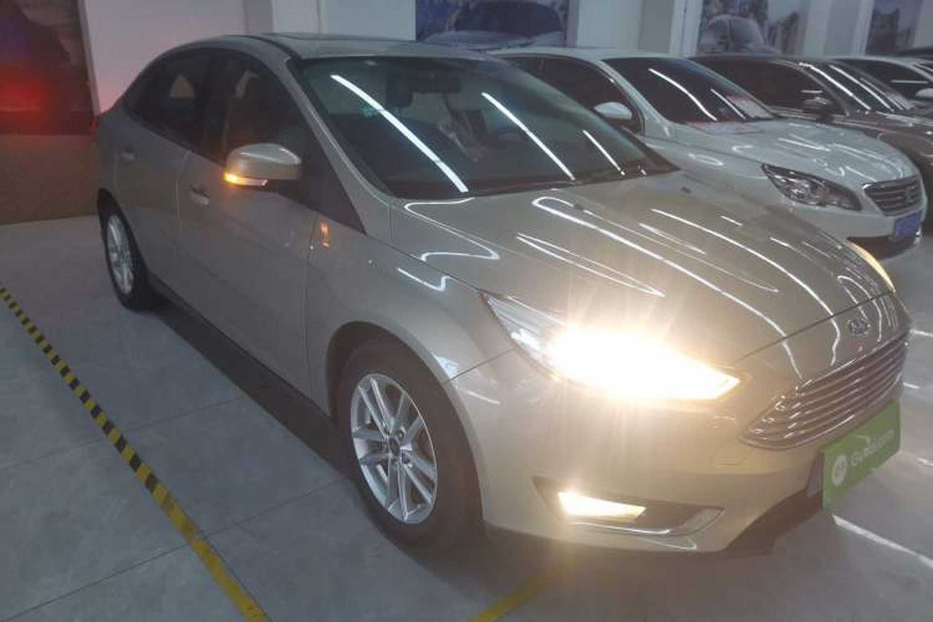 Used Ford Focus 2015 Sedan 1.6L Automatic Trend Model Exterior 2