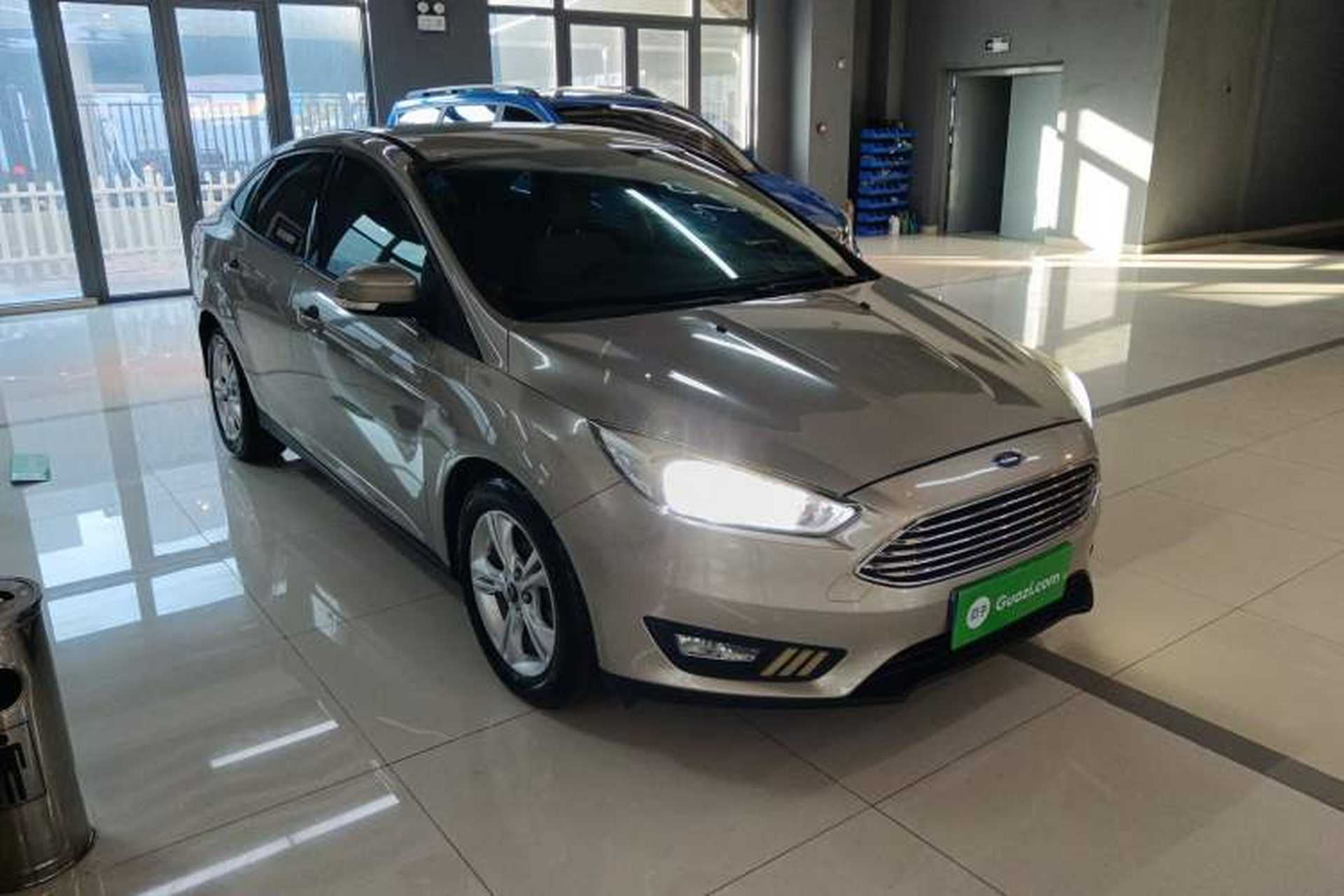 Used Ford Focus 2015 Sedan 1.6L Automatic Comfort Model Exterior 2