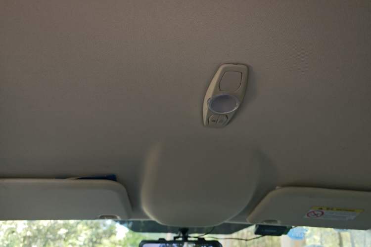 Used Ford Focus 2015 Sedan 1.6L Automatic Comfort Model Headliner