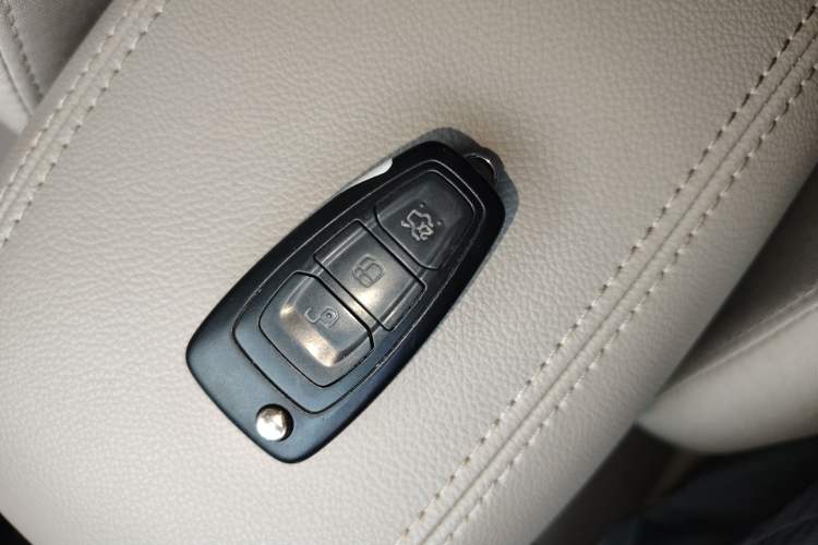 Used Ford Focus 2015 Sedan 1.6L Automatic Comfort Model Interior 1
