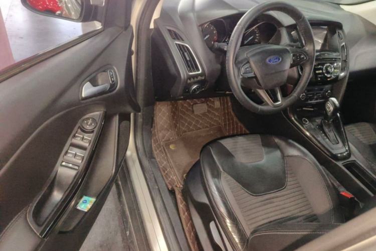 Used Ford Focus 2015 Sedan 1.6L Automatic Trend Model Interior 1