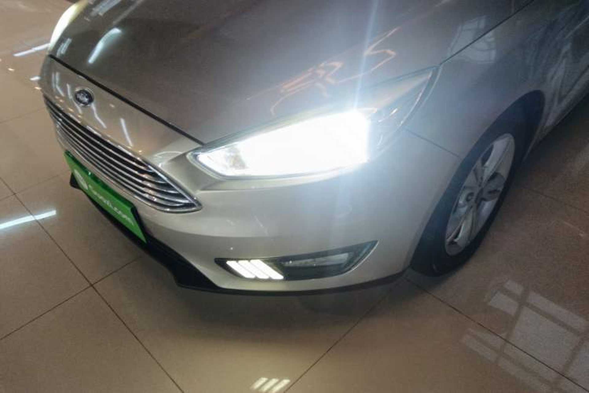 Used Ford Focus 2015 Sedan 1.6L Automatic Comfort Model Left Front Headlight