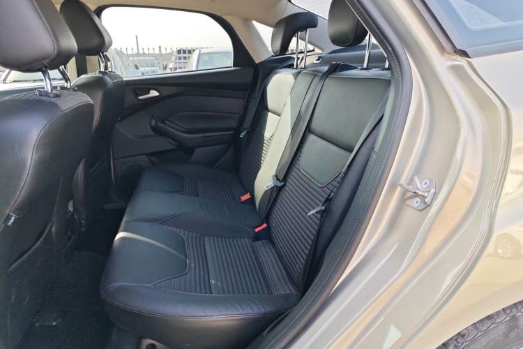 Used Ford Focus 2015 Sedan 1.6L Automatic Trend Model Left Rear Seat