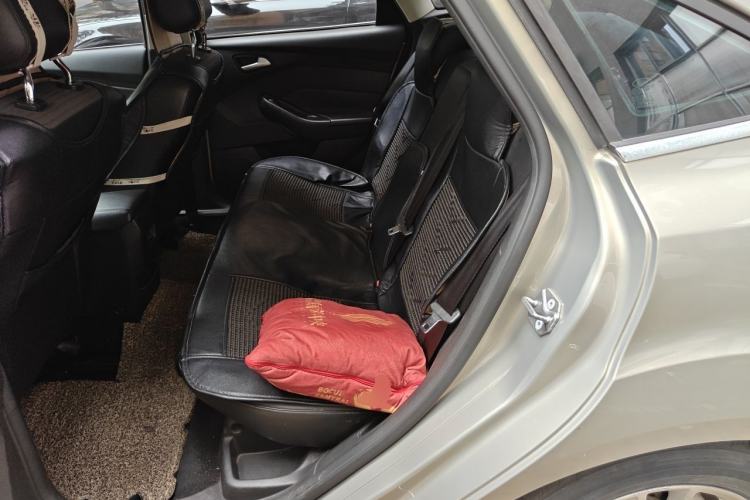 Used Ford Focus 2015 Sedan EcoBoost 180 Automatic Elite Model Left Rear Seat