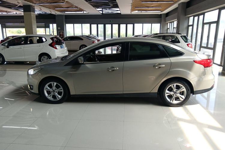 Used Ford Focus 2015 Sedan 1.6L Automatic Comfort Model Left Side